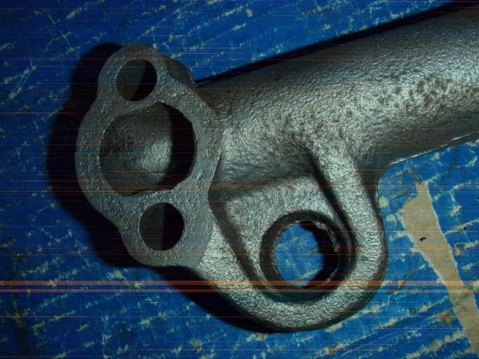 63 64 1965 66 BUICK 1375163 1963-1966 RIVIERA ELECTRA COLECTOR DE AGUA CROSSOVER Foto 4 de 4