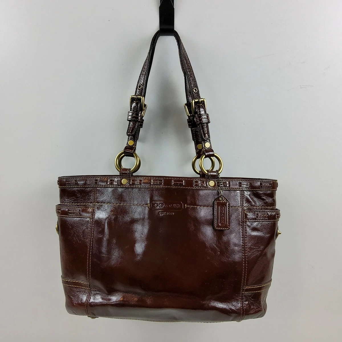Coach patent deals