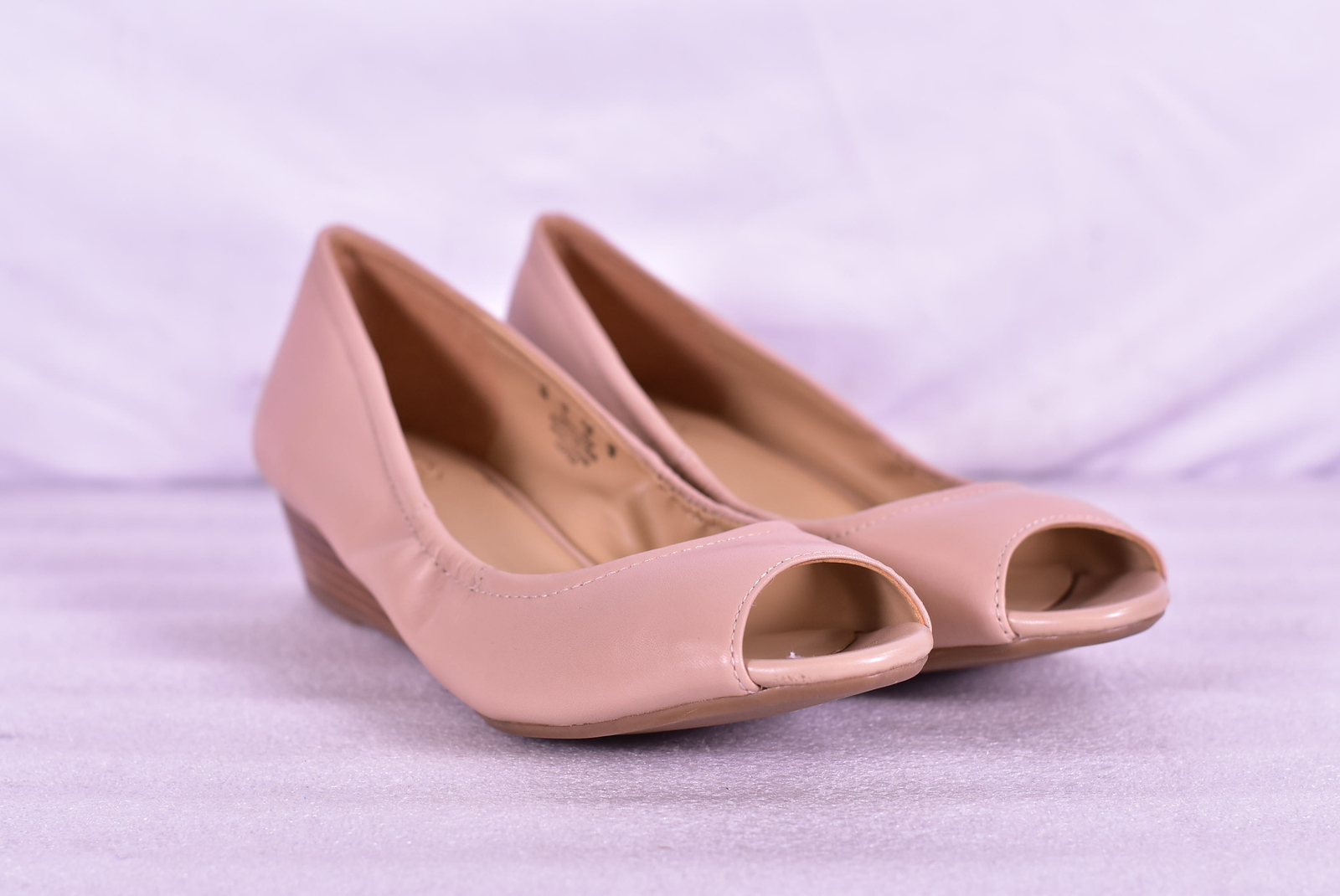 naturalizer copper wedge pump