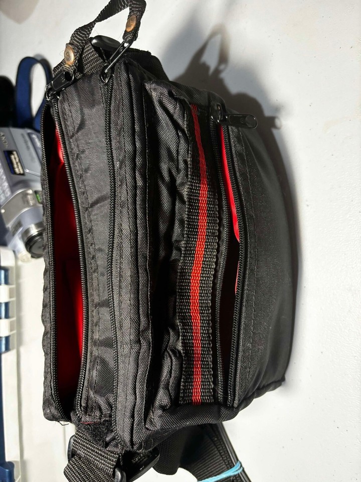 Sony DCRTRV350 Digital8Hi8 Video Camera Recorder Tested W/ Bag