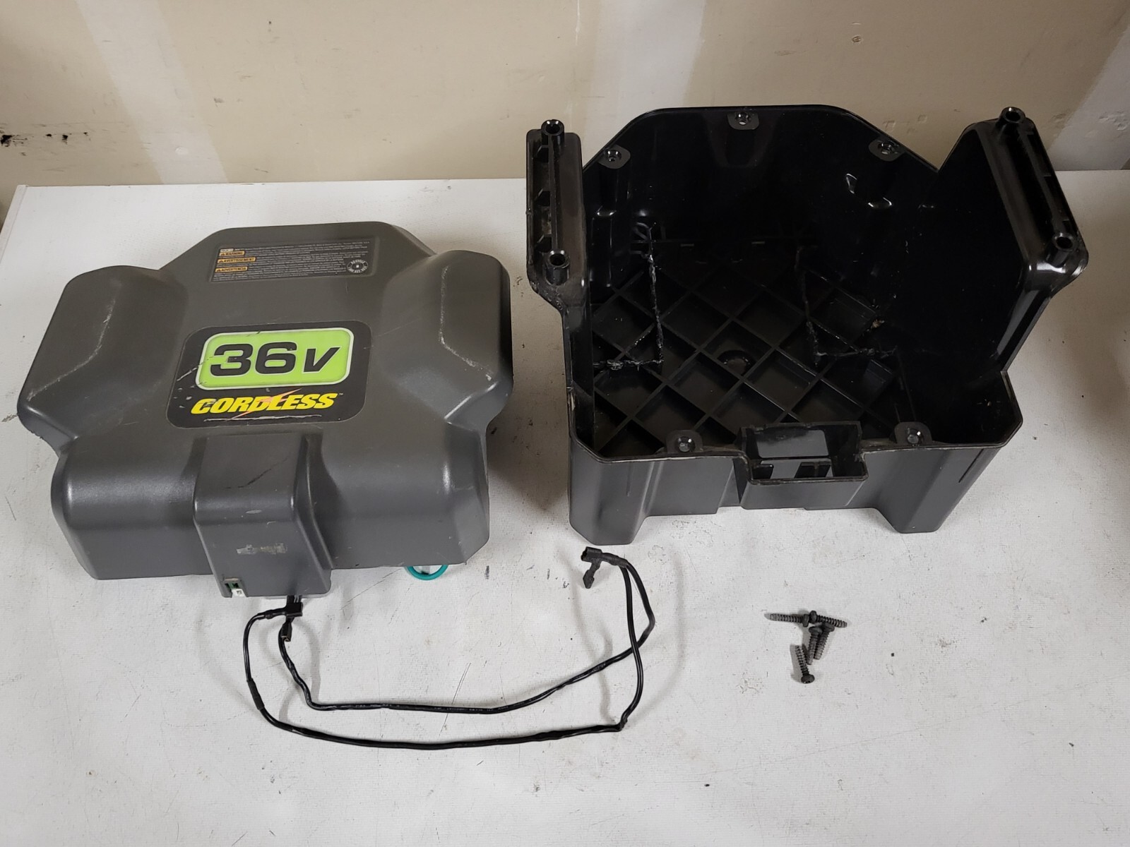 Black & Decker 36v Battery CASE HOUSING RB3610 RB3612 SP CM1936