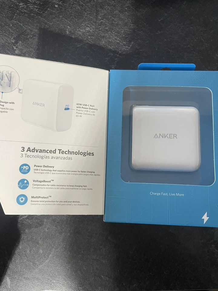 Anker PowerPort III 65W Chromebook Charger- White - Image 2 of 3