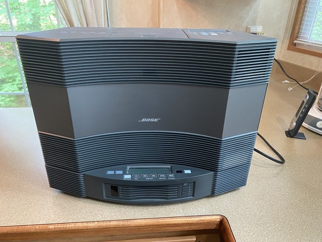 Bose Acoustic Wave Music System Cd-3000 + Acoustic Wave Multi-disc