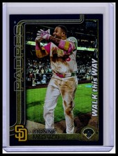 2025 Topps #WTW-31 Manny Machado Walk This Way Black #/10