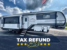 2026 East to West Blackthorn (2025) 3400R-OK