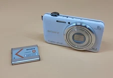 Sony Cyber-Shot DSC-WX80 16.2MP Camera w Battery. Works Broken Please Read Desc.