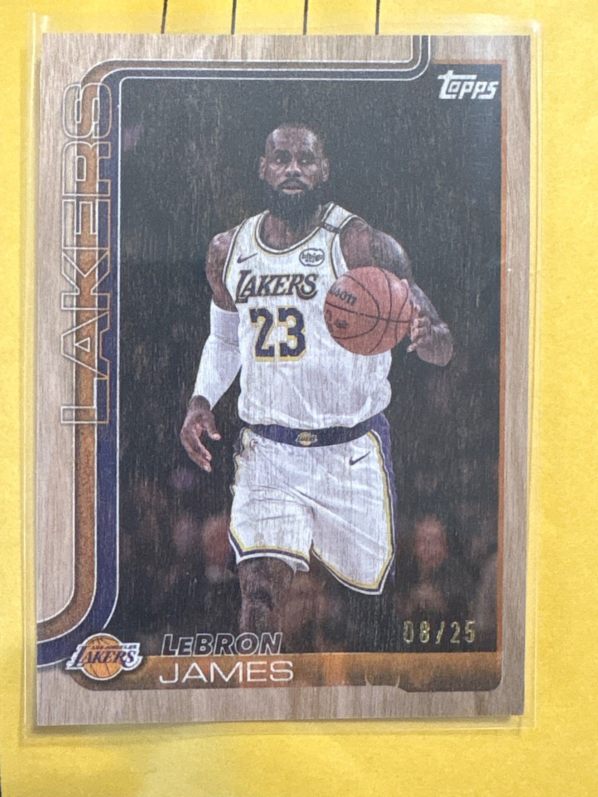 2025-26 Topps NBA Flagship #150 08/25 Wood Parallel Lebron James NM