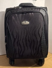 Ricardo Beverly Hills Elite Carry-On 360 Spinner Wheels Lightweight Luggage