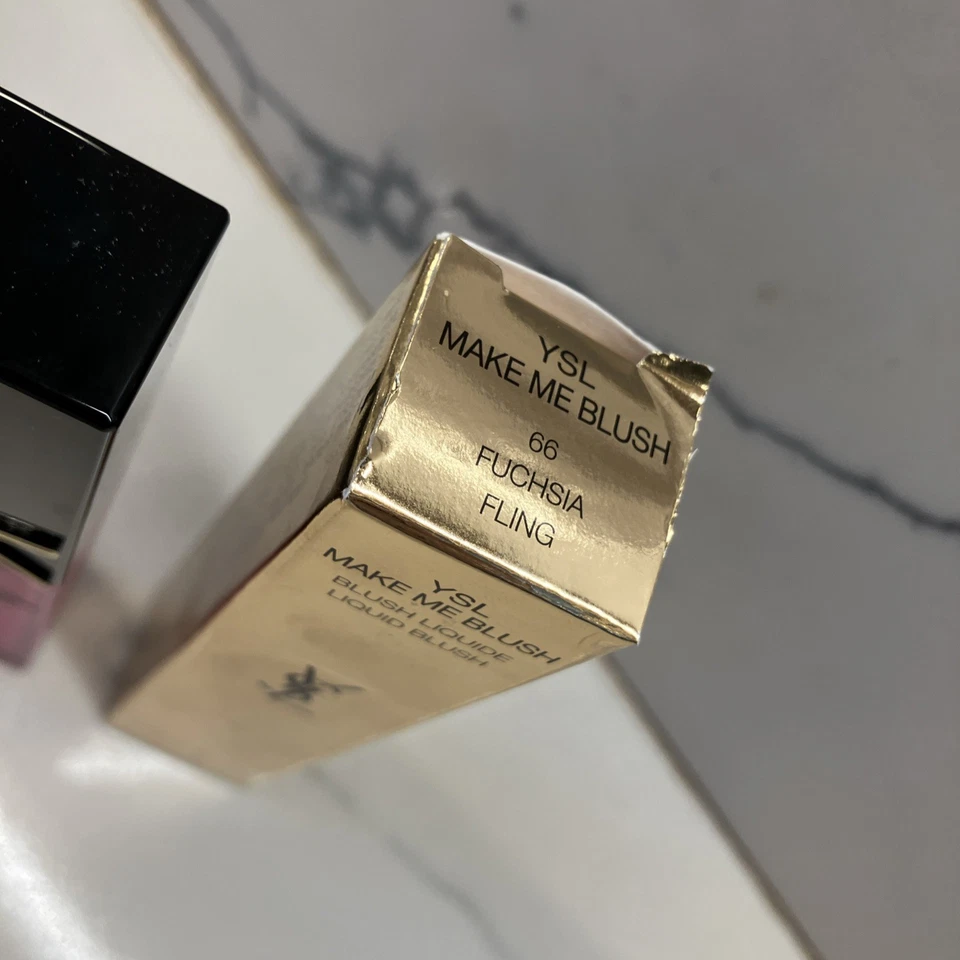 Rubor líquido desenfocante YSL Yves Saint Laurent Make Me 12H 66 FUCSIA FLING Foto 4 de 4