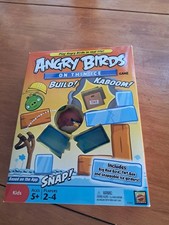 ANGRY BIRDS On Thin Ice GAME Mattel 2011 NEW