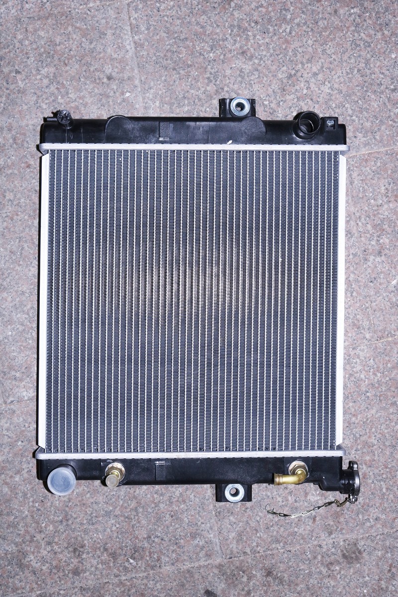 New Radiator 16410-23331-71 For Toyota Forklift 7FG/8FG10-18