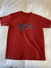 G. Loomis Classic Tee - Excellent - Mens Medium - Red