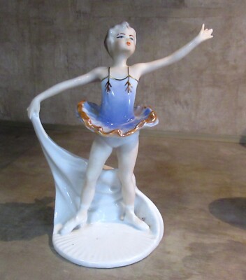Ballerina Porcelain Figure    8-1/4'' high Handpainred  ARPO Romania