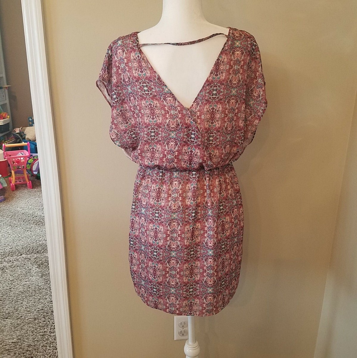 pink floral dress forever 21 Forever 21 Contemporary Pink Floral Dress Size Small with Liner