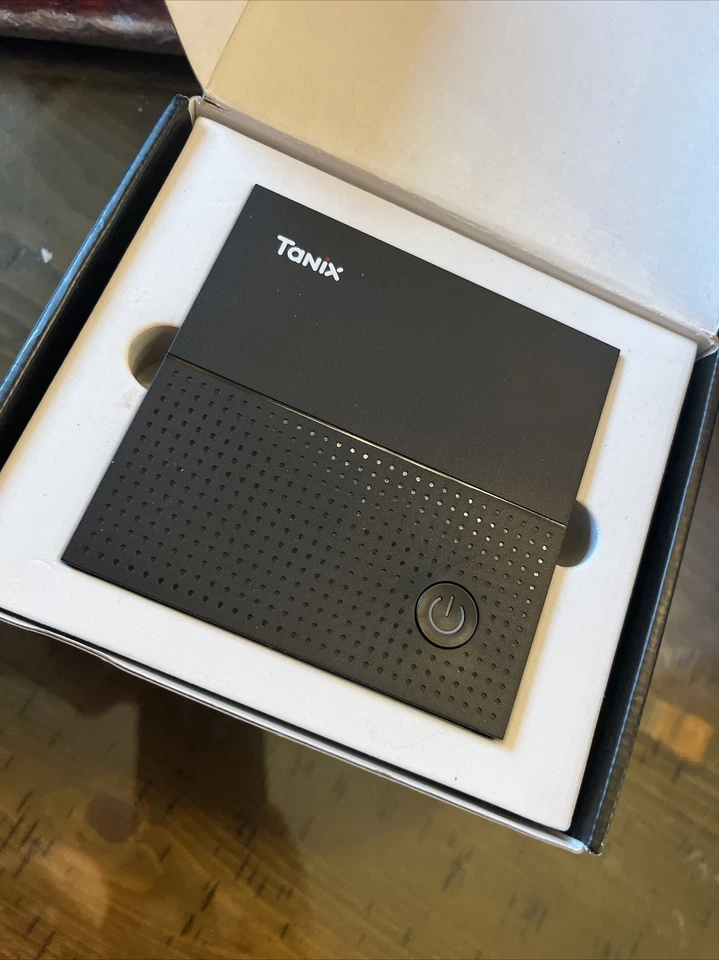 Tanix Tx92-B S912  3Gb/64Gb Android Tv Box Wifi Bluetooth -nib - Image 3 of 4