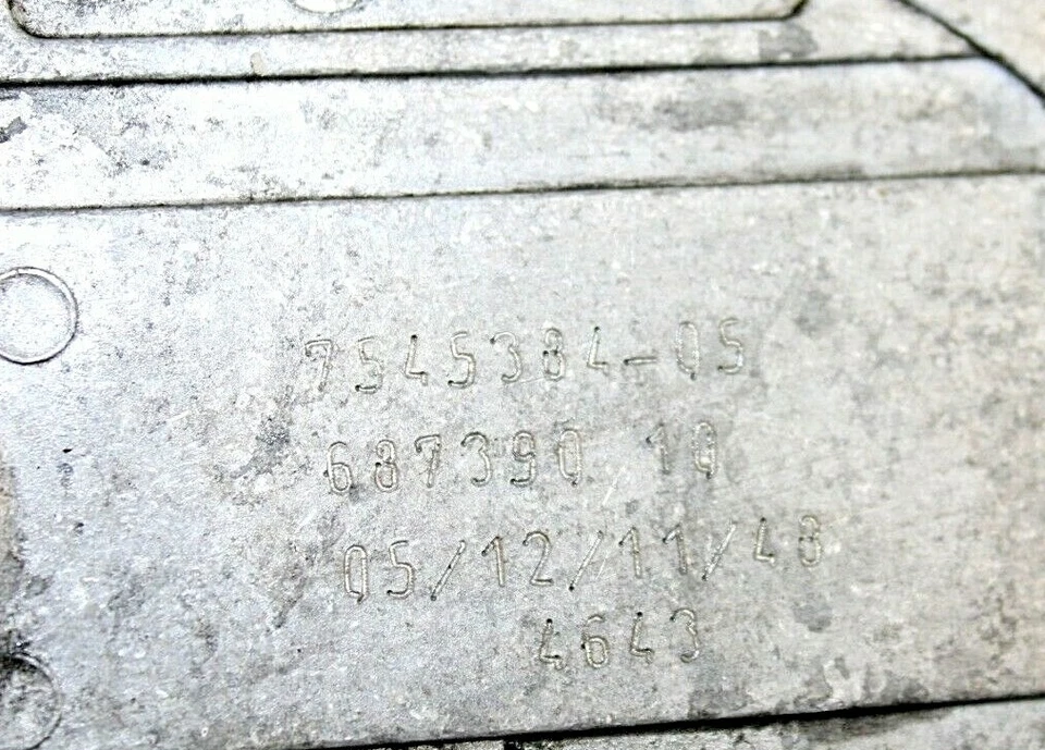 BMW E60 E53 E70 E65 E66 745I 745LI 750I 750LI MOTOR 4.4 BOMBA DE VACÍO OEM Foto 3 de 4