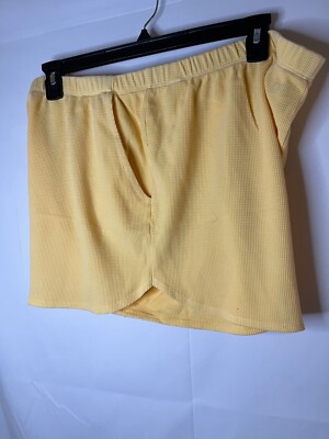 SO Junior Plus 3x matching shorts W/Pockets & shirt yellow