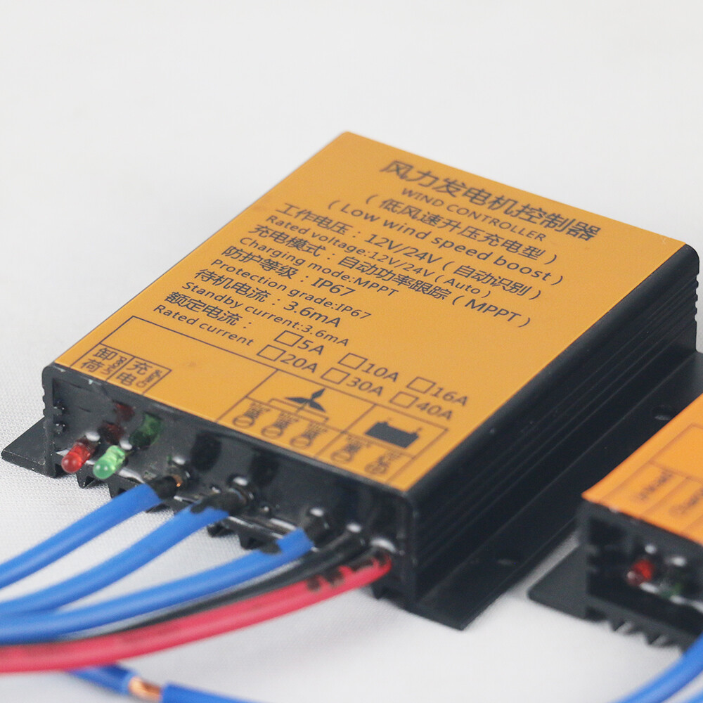 800W  Wind Turbine Charge Controller MPPT Generator Booster Regulator 12/24V