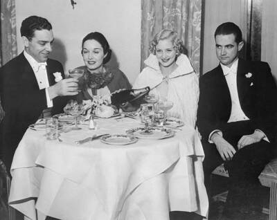 Howard Hughes With Actors At Mayfair Club 1935 Old Photo