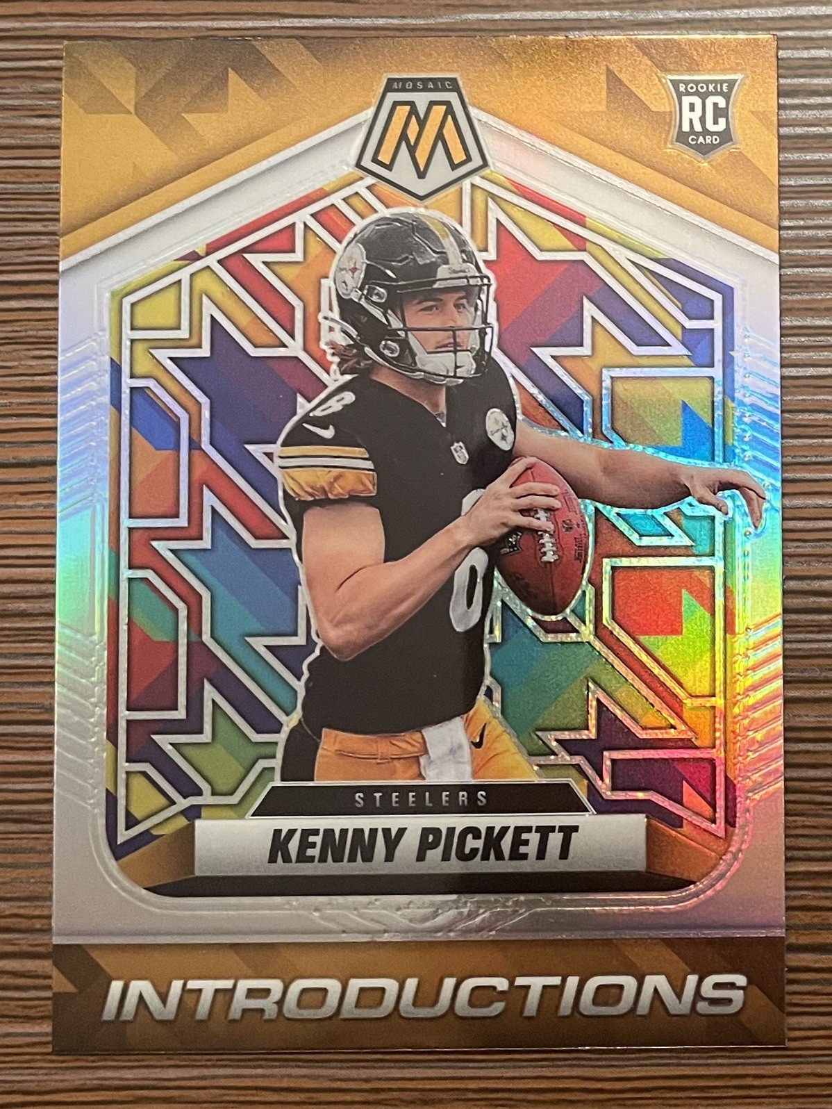2022 Panini Mosaic - Introductions Kenny Pickett #I-1 Silver Prizm Rookie (RC)