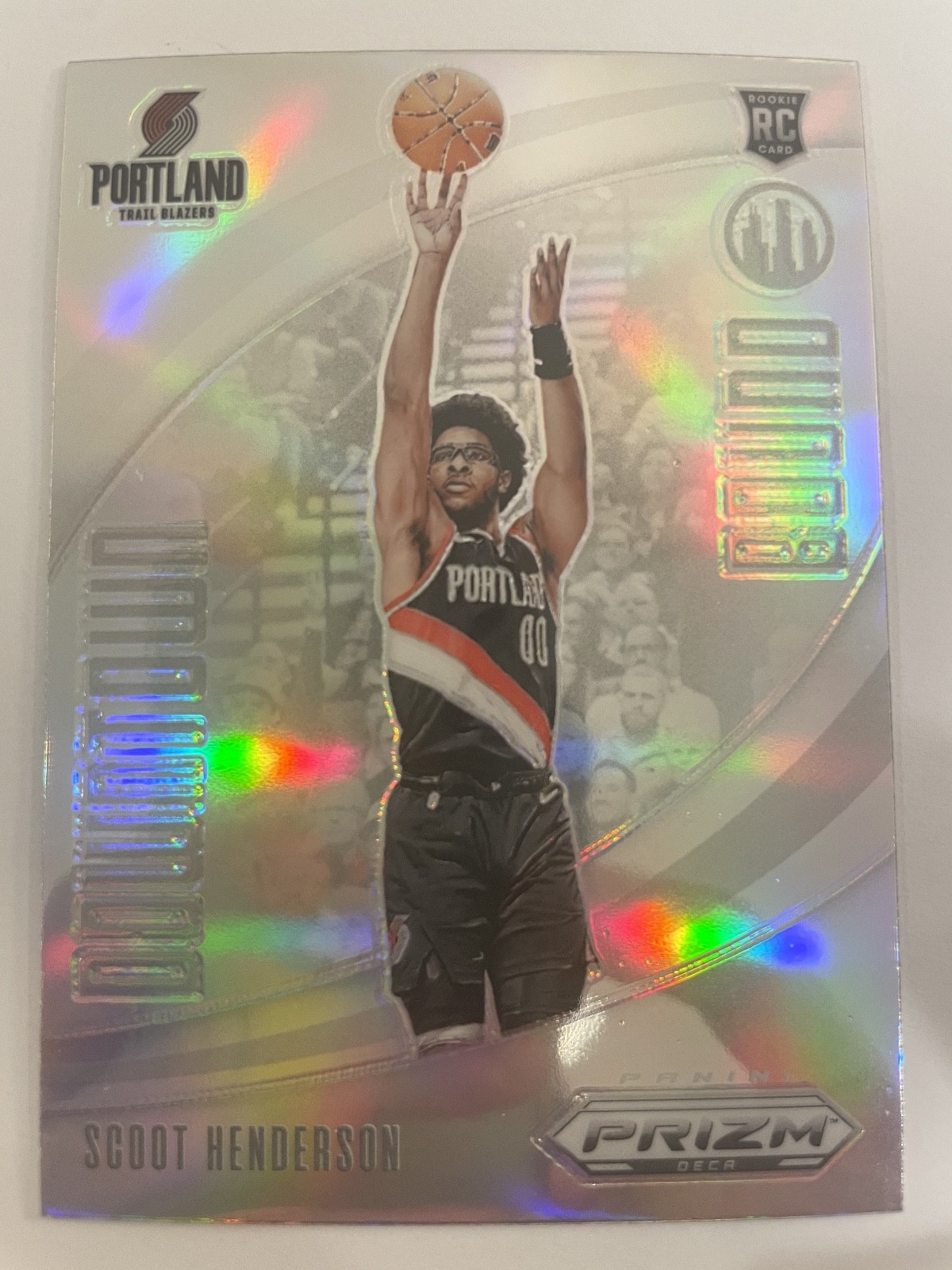 2023-24 Panini Deca Prizm Silver Downtown Bound Scoot Henderson Rookie Card #25