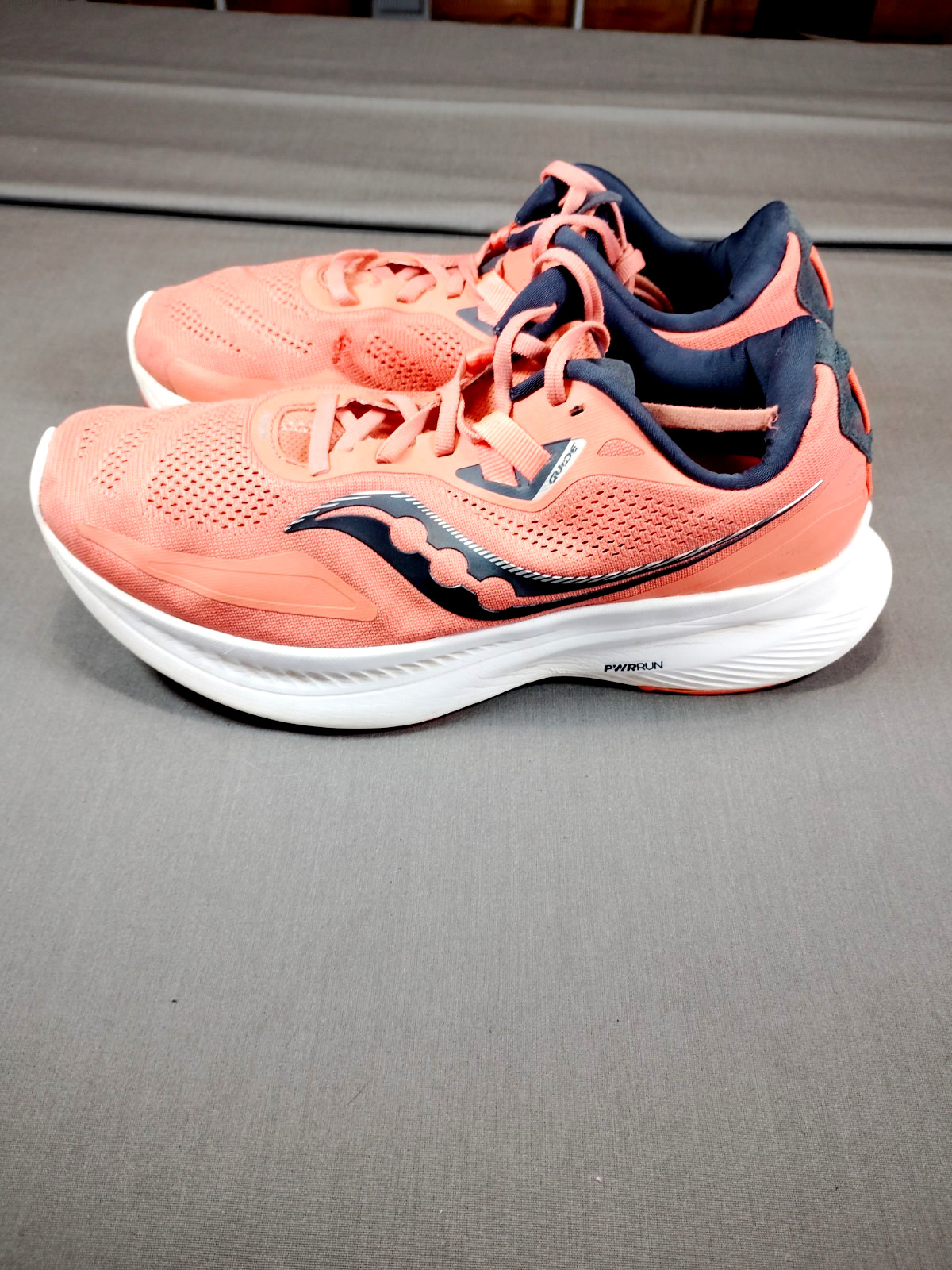 Saucony Women 9 Guide 15 S10685-16 Orange Running Training Athletic Shoe Sneaker image 7