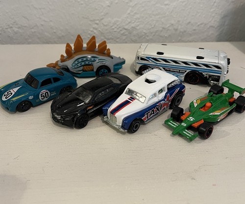 6 Hot wheels Cockney Cab, Ryura Lx, Motorsaurus, Surfin Bus, Porsche 368, Indy