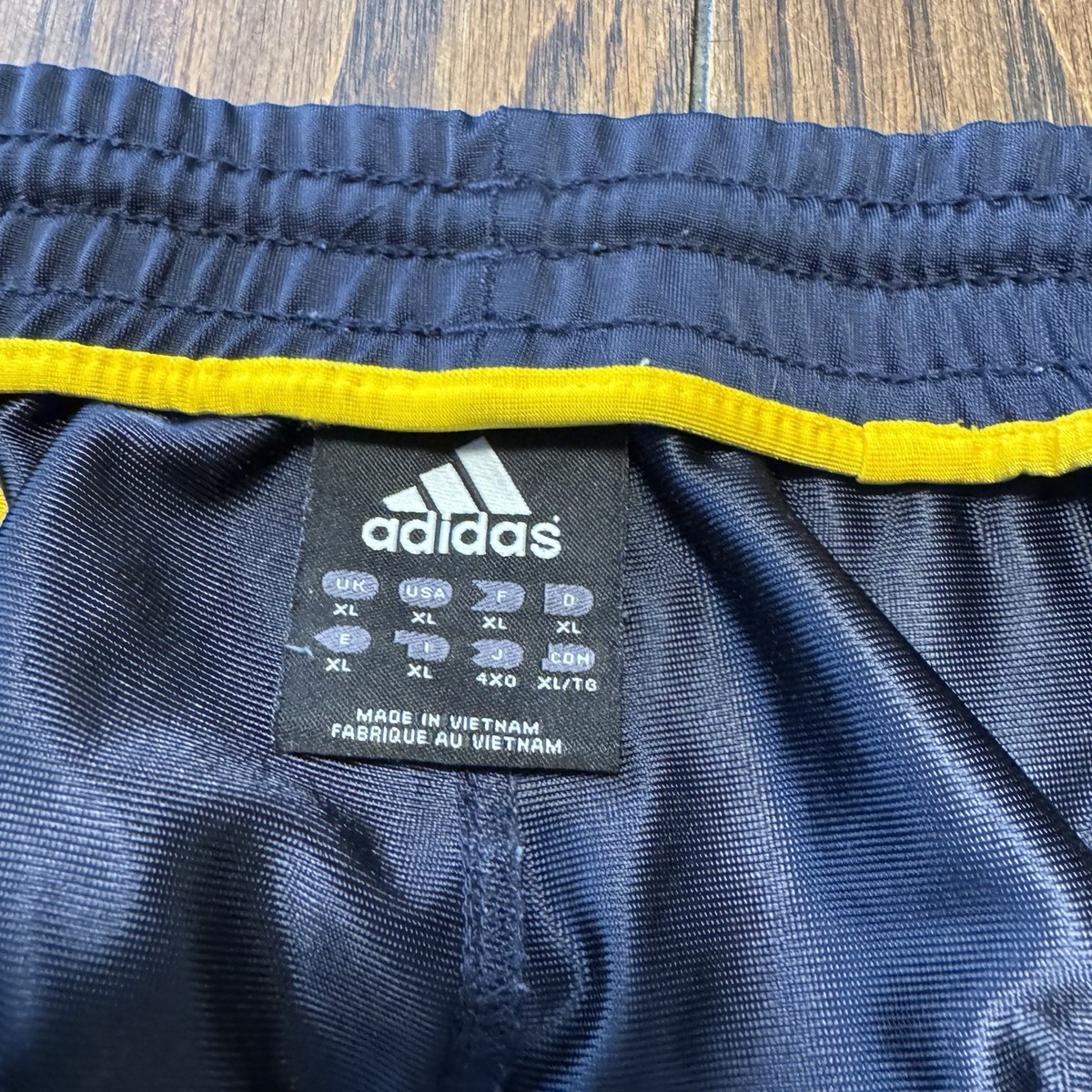 アディダスadidas　ビンテージパンツ　RUNDMC adidas Originals アディダス ジャージー パンツ メンズ