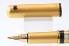 Vintage (c1994-00) LAMY Lady Geometric Rosenthal Porzellan Medium Füllfederhalter