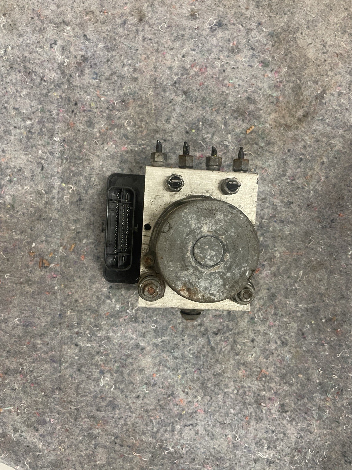 2011-2016 Chrysler Town Country ABS Pump Module Anti Lock Brake OEM