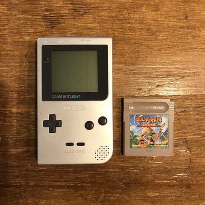 Nintendoより【GAMEBOY LIGHT MGB-101】 s-l400.jpg