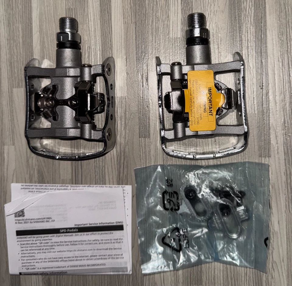 Pedales de bicicleta Shimano PD-M324 SPD sin clip doble cara plateados, bicicleta de carretera - caja abierta Foto 4 de 4