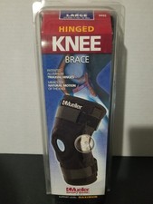 New Hinged Knee Brace, by Mueller Sport Care, size Large, Model 6432