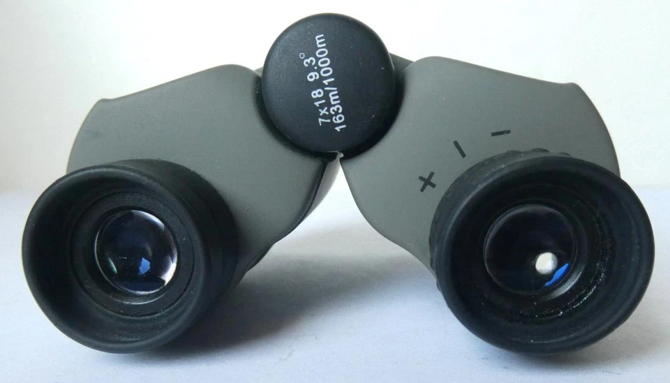 Carson Optical MiniScout 7x18 Compact Birding-Sporting-Concert Mini Binoculars - Image 2 of 4