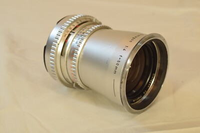 Hasselblad Carl Zeiss Lens 50mm f/4 Chrome Distagon Synchro