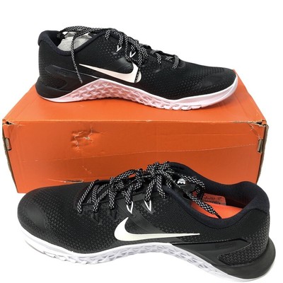 nike metcon 4 size 9
