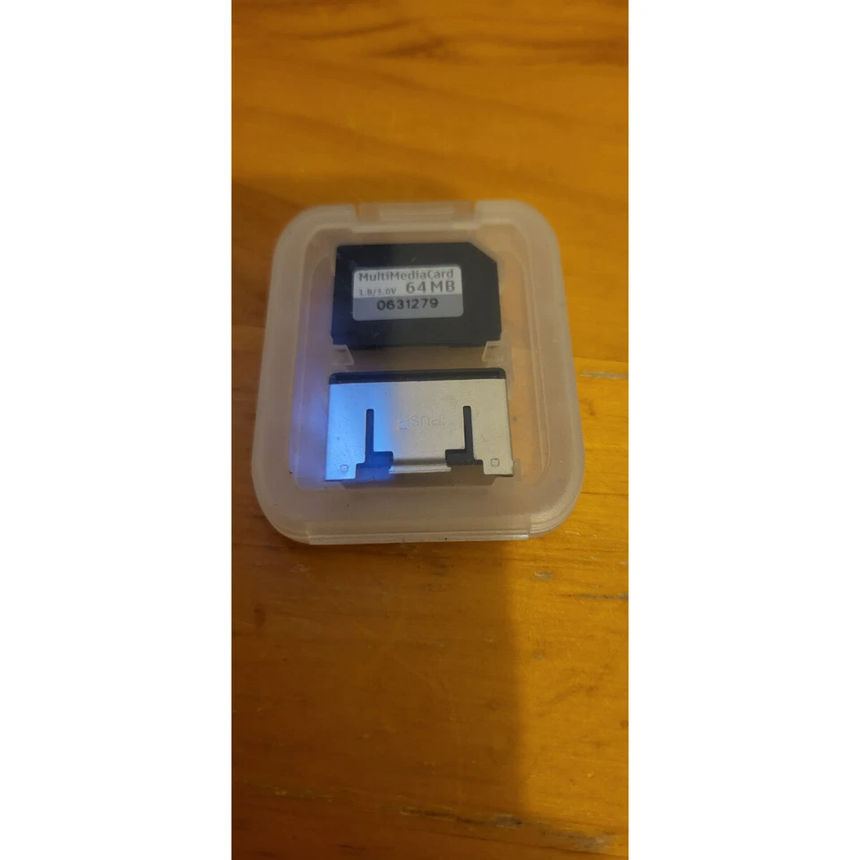 Black 1.8/3.0 Volt 64MB Multimedia Memory Card with Case for Digital Camera - Image 2 of 4