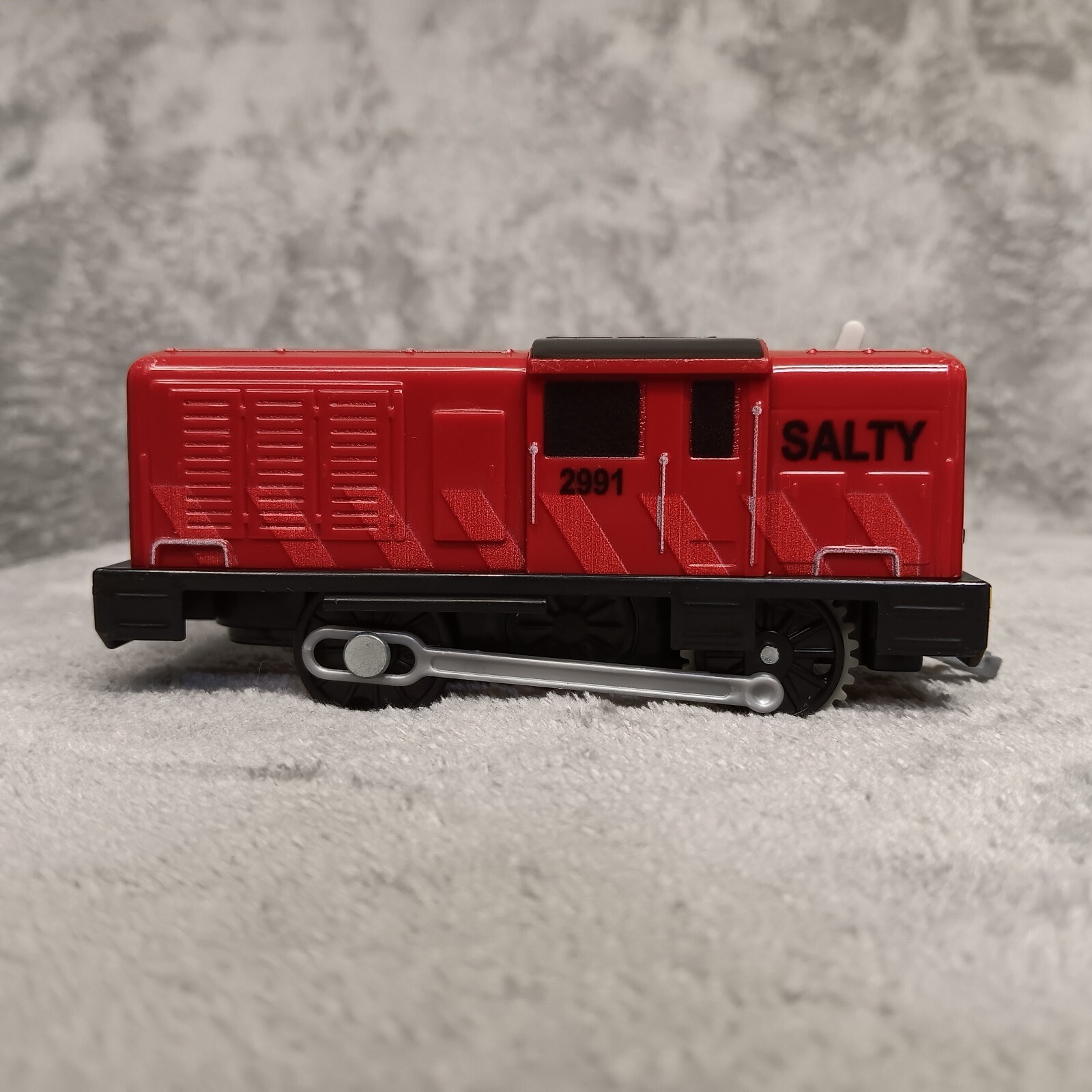 Thomas and Friends Trackmaster Motorized Train Engine Salty Tested 2013