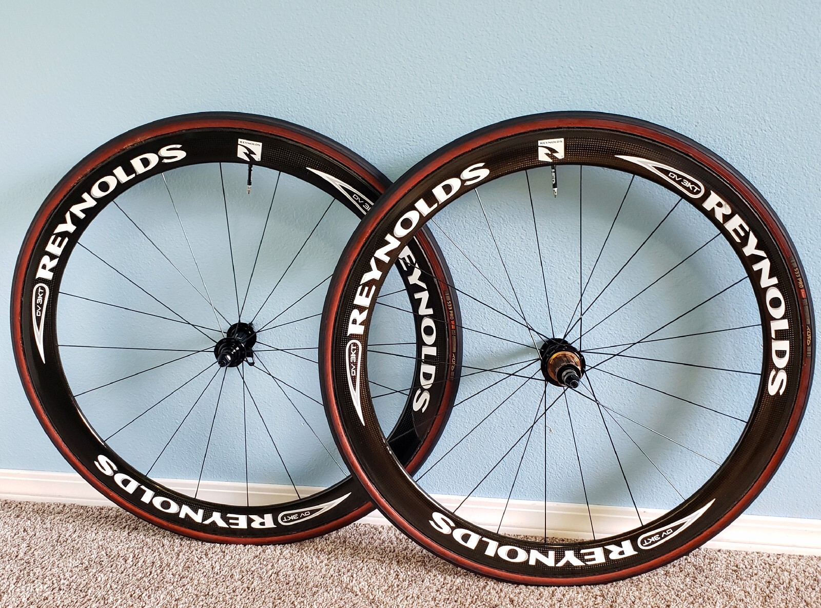 Reynolds DV3KT Carbon Fiber Tubular Wheelset 10Sp Shimano Sram 700c