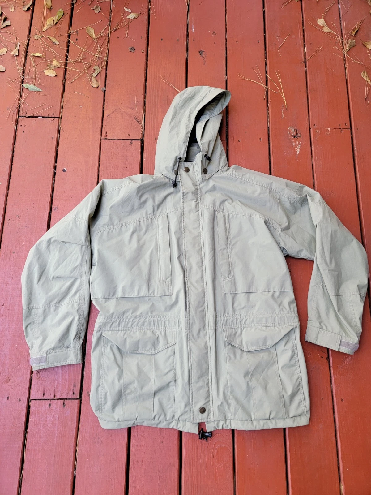 Vintage Orvis Large Gore-Tex Tan Fishing Jacket Gorpcore Hood