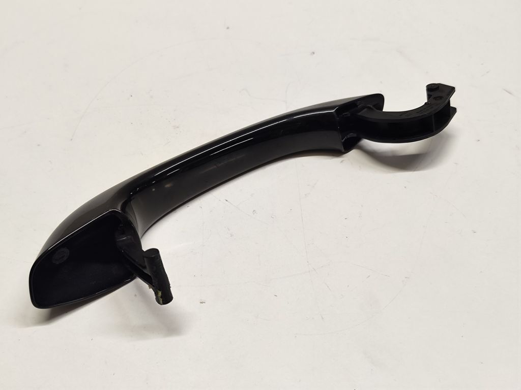 Porsche Macan 2017 front door exterior handle 95B837206 ADO16811 