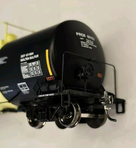 920-100137 Walthers Proto Procor 16K Molten Sulfur Tank Car - Picture 2 of 6