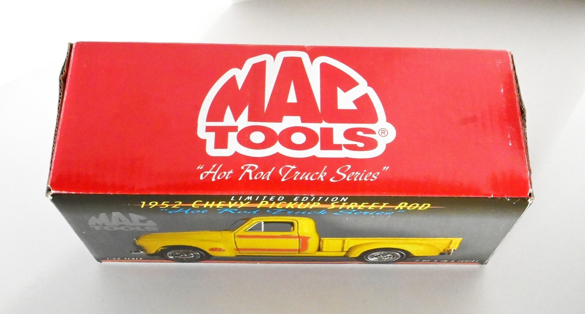 MAC Tools Limited Edition 1952 Chevy Pickup Street Rod 1:25 Scale