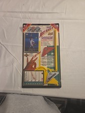 Desktop Classic Vintage NFL Table Top Football Game With Football And Goalpost