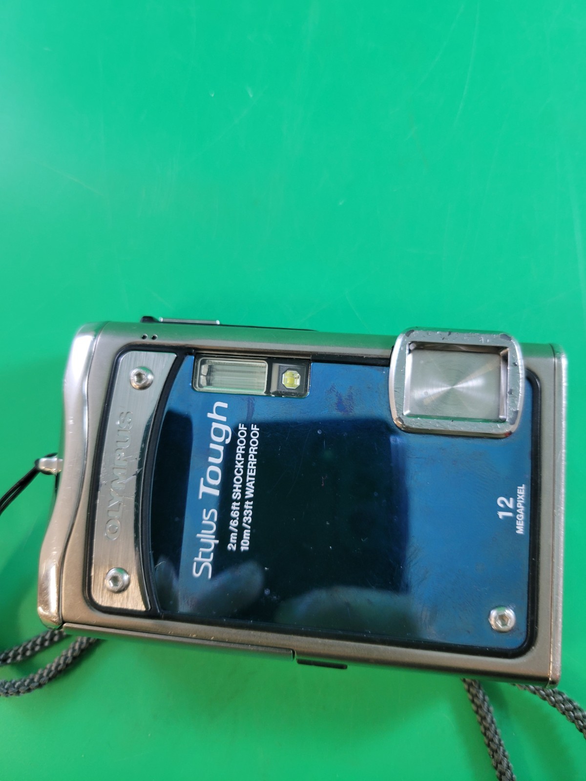 Olympus Stylus Tough 8000 Silver Compact 12MP 2.7