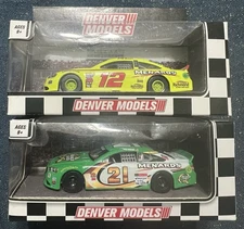 **VERY RARE** MENARDS 2018 1:43 Set of (2) Diecast Cars #21 Green, #12 Yellow
