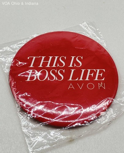 Avon Representative Pinback Button Lot Boss Life Beauty Boss 25 Pieces - Foto 7 di 12