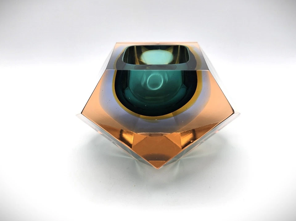 Large Murano Multi-Sommerso glass bowl / ash tray by Flavio Poli for Seguso - Image 2 of 4