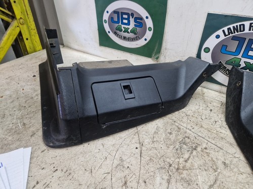 LAND ROVER DISCOVERY 2 TD5 FRONT SEAT BASES BLACK - Picture 3 of 11