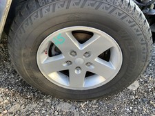2008 Jeep Wrangler Oem Wheel Rim 17 Silver 1ah78pakae